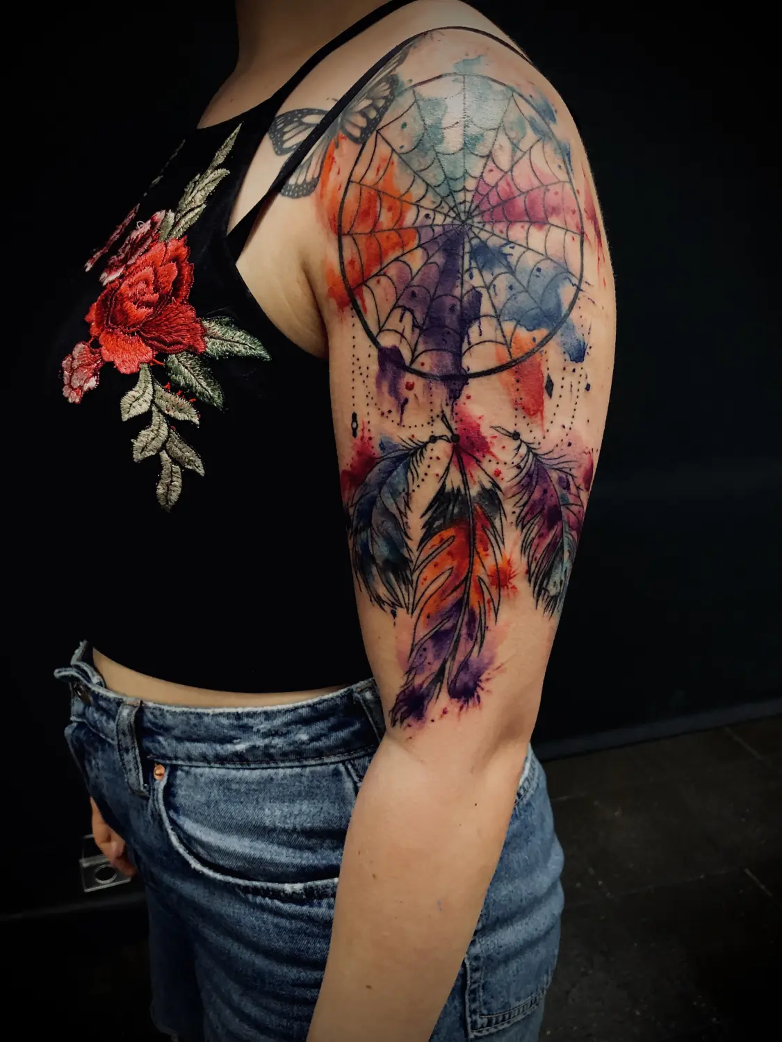 Skin City Tattoo & Piercing Tattoo auf der Hand